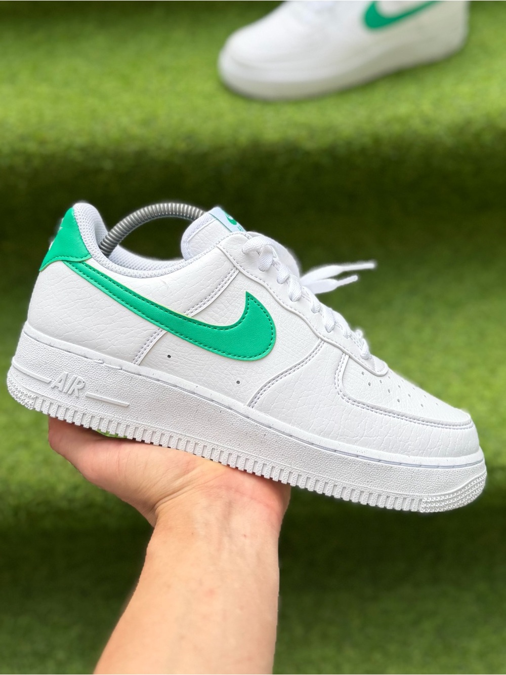 Sneakers Nike Air Force 1 ‘07 White Green Shoes Brand New Women’s 9 US Authentic